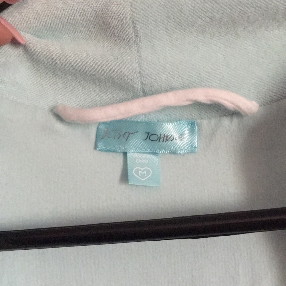 Wifey Robe - Picture 3 of 3